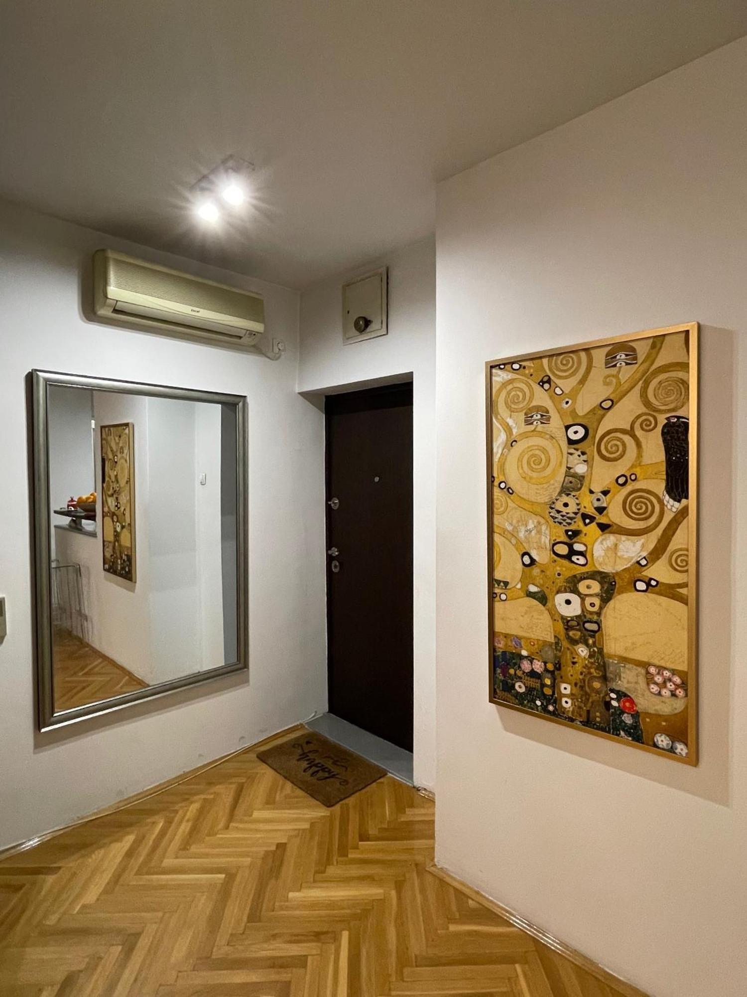 Ruby Luxury Central Apartment Skopie Exterior foto